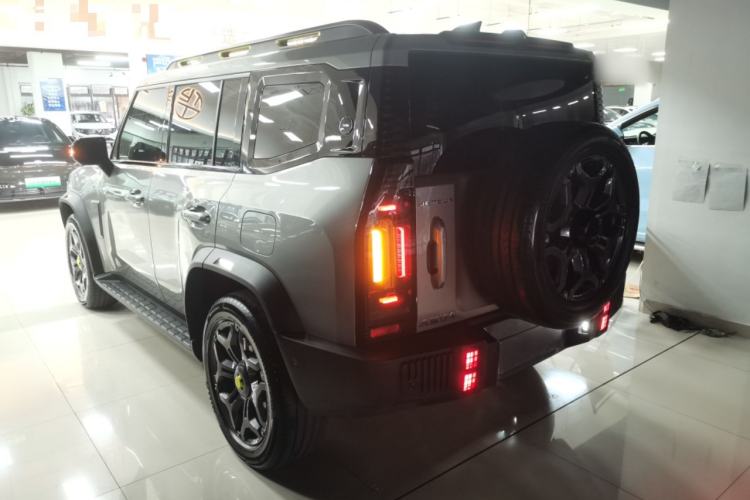 Used JETOUR Traveler 2023 2.0T All-Wheel Drive CrossPRO+
