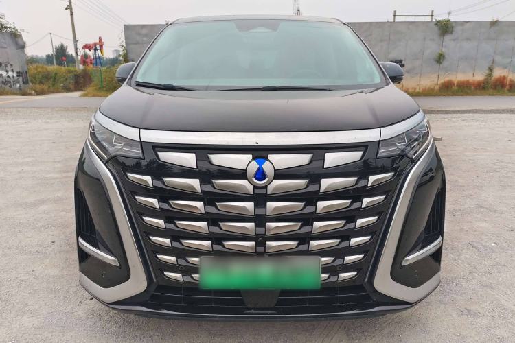 Used Denza D9 2022 DM-i 970 Four-Wheel Drive Flagship Model
