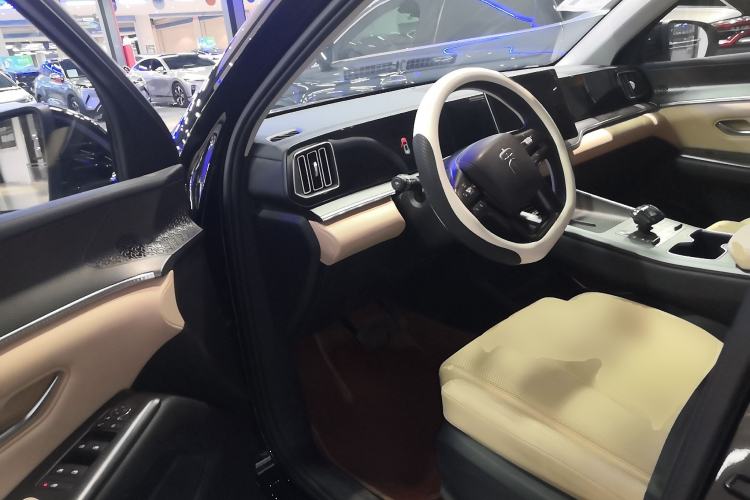 Used BYD Song Pro New Energy 2025 2nd Generation Intelligent Driving Version DM-i 75KM Leading Edition
