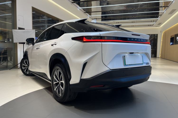 Used Lexus RZ 2023 450e All-Wheel Drive Luxury Edition
