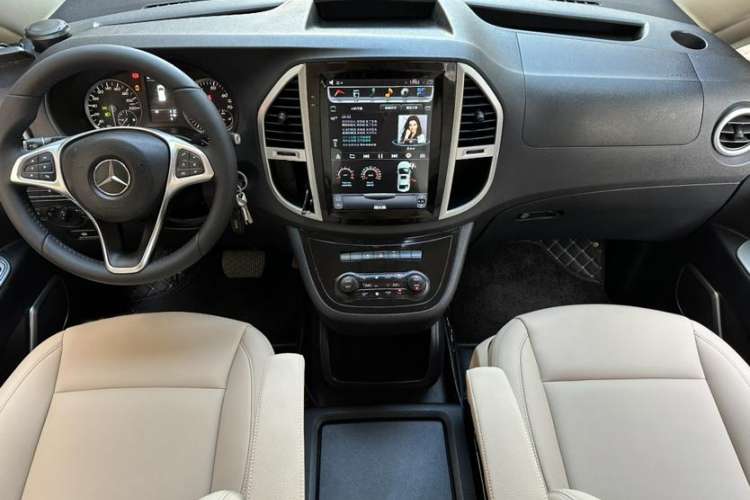 Used Mercedes-Benz Vito 2016 2.0T Elite Edition
