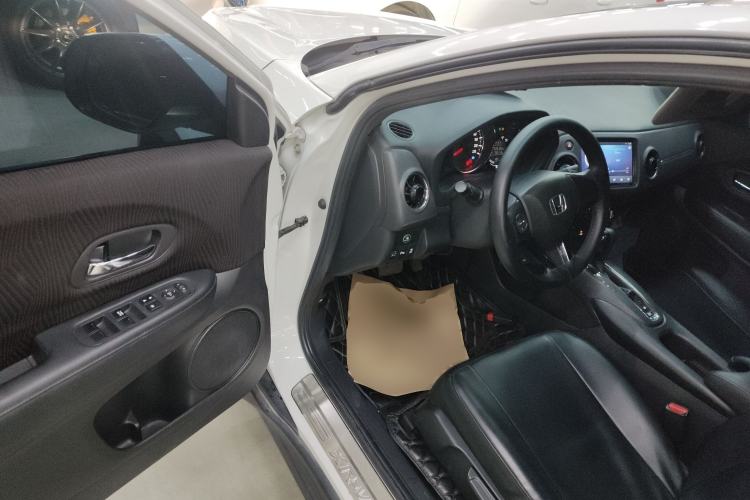 Used Honda XR-V 2015 1.5L LXi CVT Classic Edition
