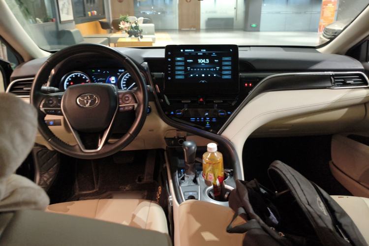 Used Toyota Camry 2021 2.0G Luxury Edition