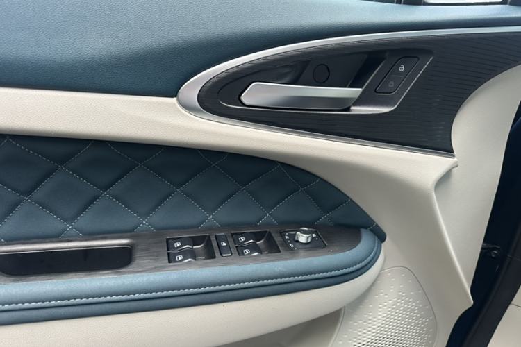 Used ORA Good Cat 2022 400km Standard Range Premium Version Lithium Iron Phosphate
