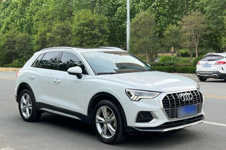 Used Audi Q3 2020 35 TFSI Fashionable and Elegant Model
