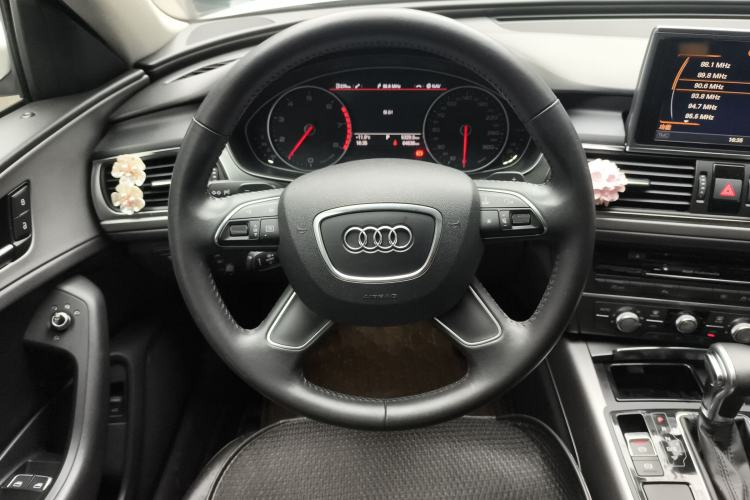 Used Audi A6L 2014 30 FSI Technology Model