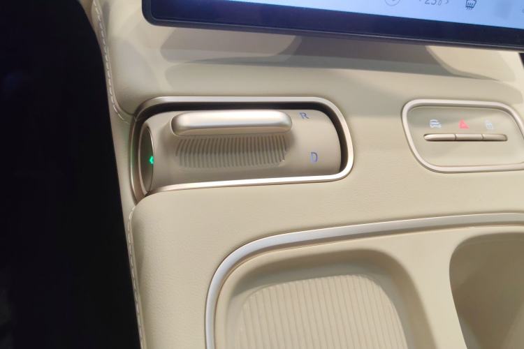 Used Nio ES6 2023 75 kWh