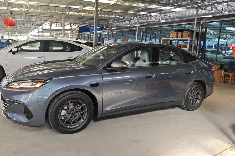 Used BYD Seal 06 New Energy 2025 DM-i Smart Drive 80KM Luxury Model
