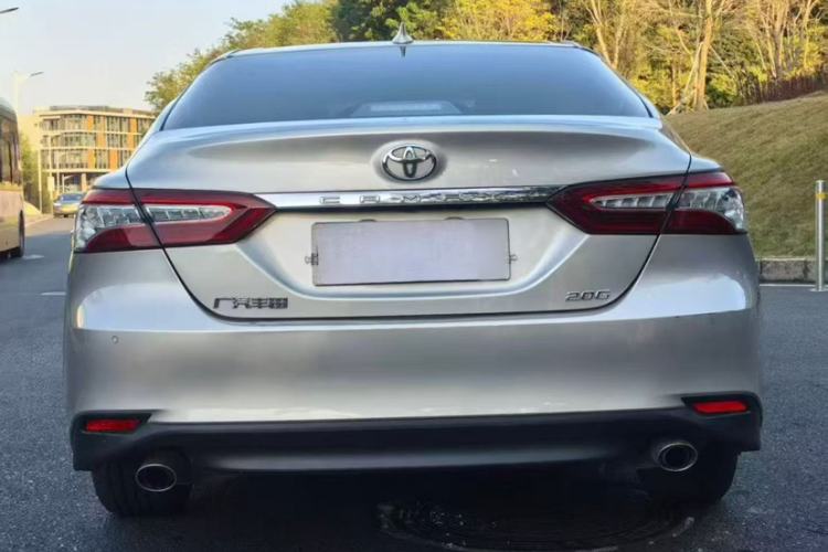 Used Toyota Camry 2021 2.0G Luxury Edition