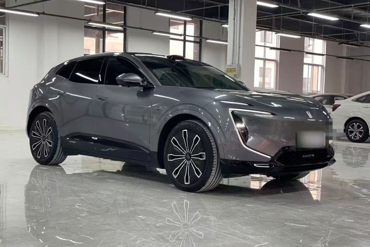 Used  07 2024 Max Extended-Range Edition