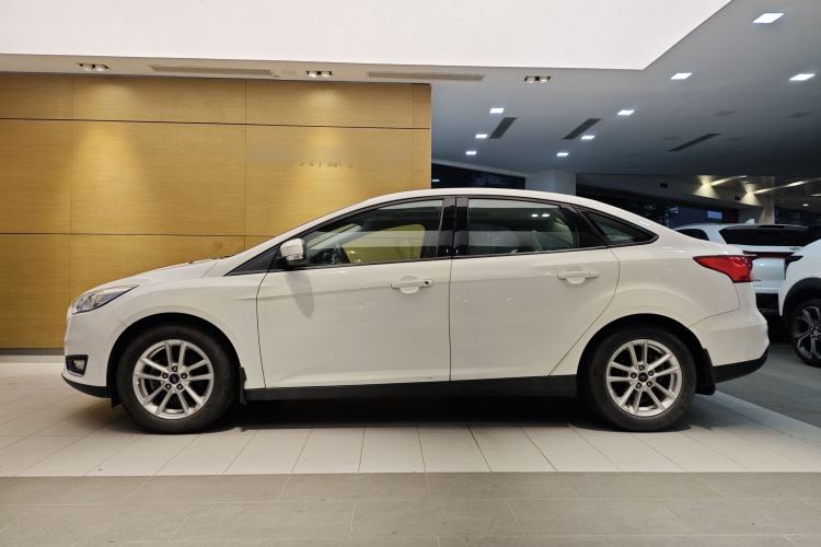 Used Ford Focus 2017 Sedan 1.6L Automatic Fashion Edition Smart Drive Version