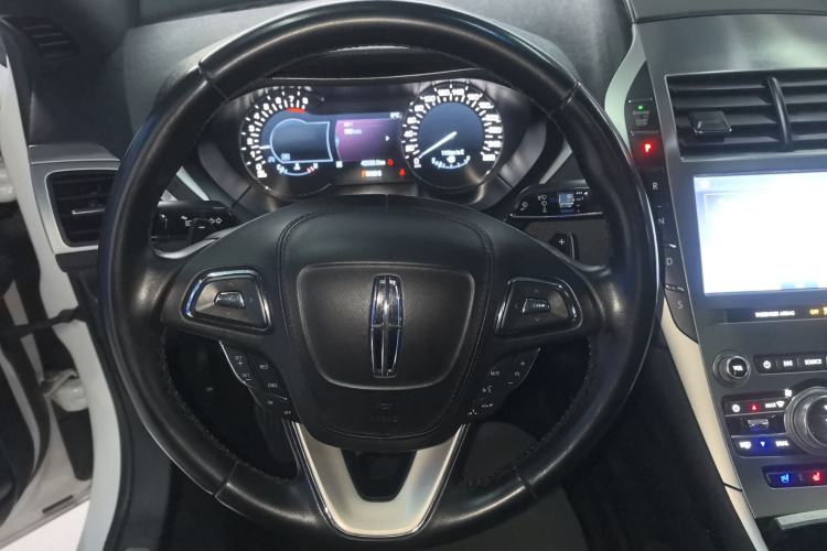 Used Lincoln MKZ 2020 2.0T MONO Limited Luxury Edition MONO WHITE