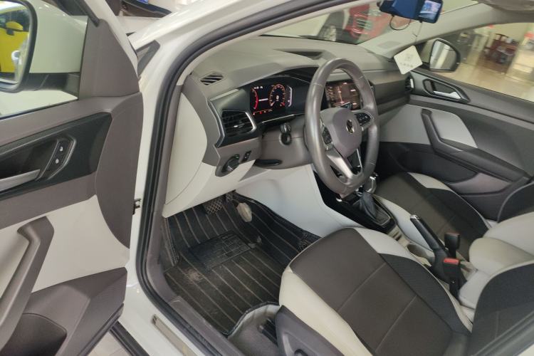 Used Volkswagen Tacqua 2020 280TSI DSG EnjoyPro
