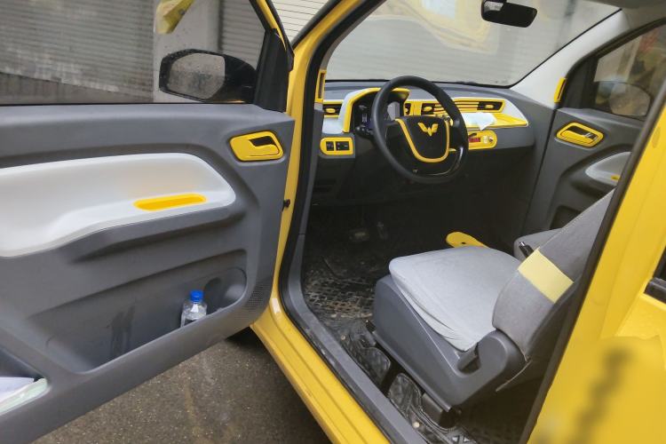 Used Wuling Hongguang MINIEV 2021 Macaron Fashion Edition Lithium-Ion Battery
