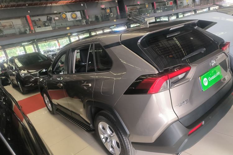 Used Toyota RAV4 2023 2.0L CVT Two-Wheel Drive Urban Edition
