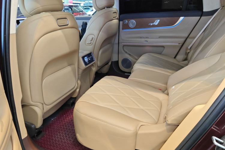 Used Hima AITO M9 2025 Extended-Range Ultra Version 52 kWh 5-Seater Edition