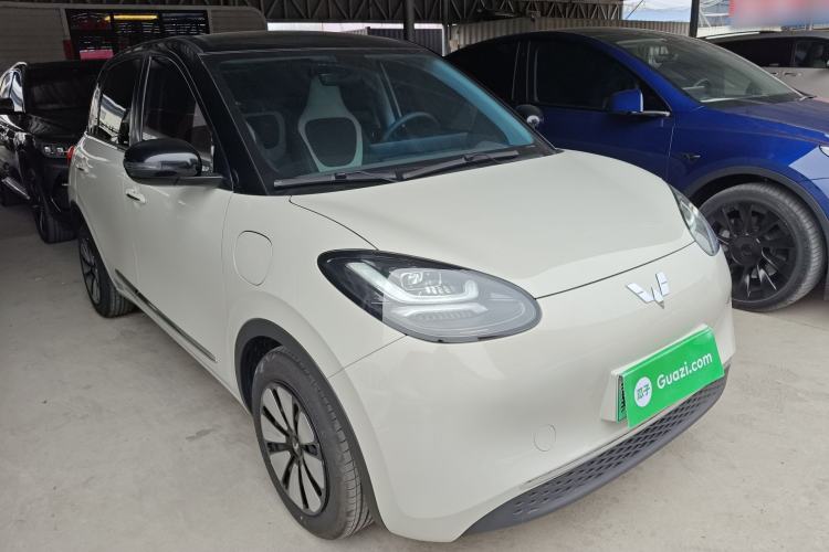 Used Wuling Bingo 2023 410 km Lingxi Deluxe Edition
