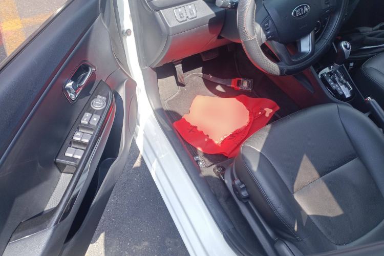 Used Kia K2 2012 Sedan 1.6L Automatic Transmission Premium Commemorative Edition
