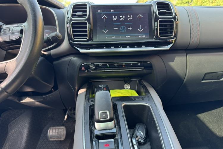 Used Citroen C5 AIRCROSS 2019 350THP Enjoyment Model China V Standard
