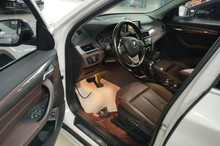 Used BMW X1 2016 sDrive20Li Luxury Model
