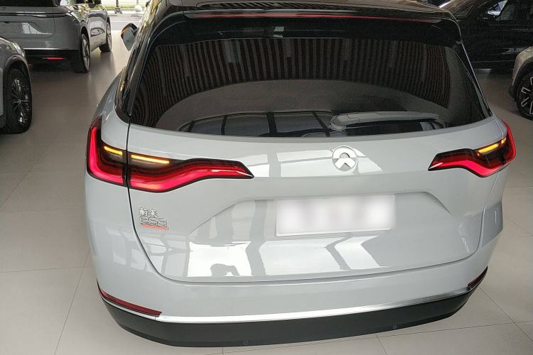 Used Nio ES8 2020 415 km Range 6-Seater Version