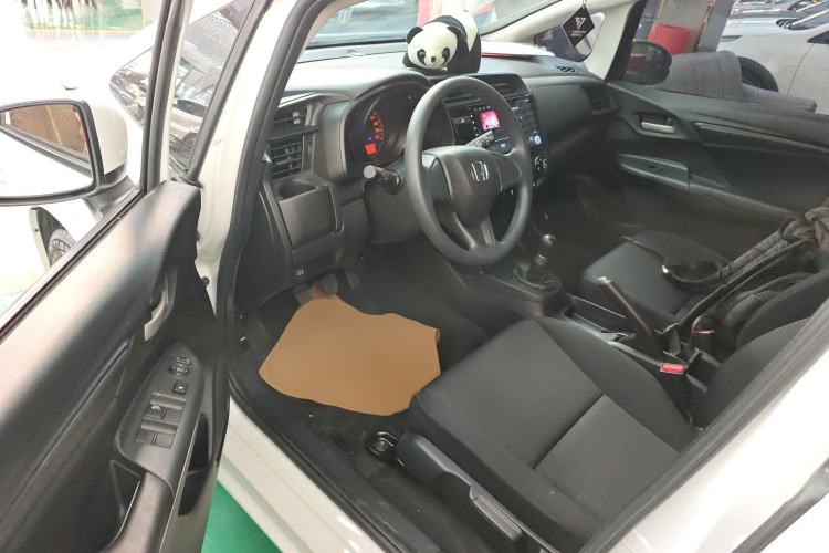 Used Honda Fit 2018 1.5L Manual Comfort Edition