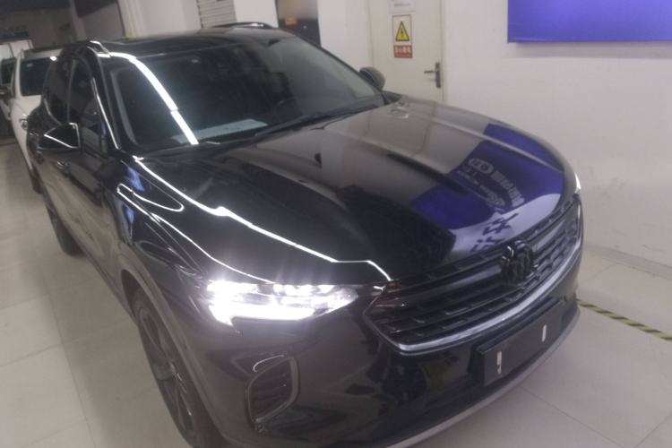 Used Buick Envision 2022 Encore S GS Two-Wheel Drive Smart Sport Model
