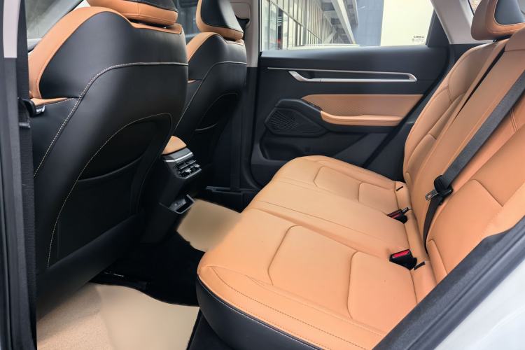 Used Geely Auto Emgrand 2025 4th Generation 1.5L CVT Flagship Version