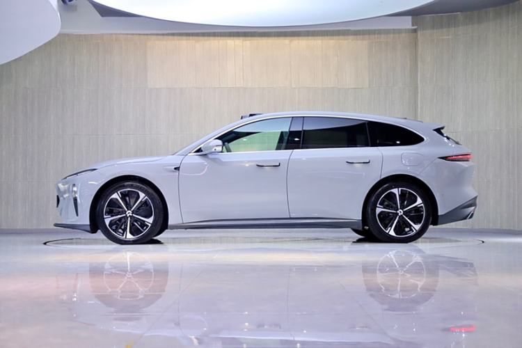 Used Nio ET5T 2024 75kWh Touring
