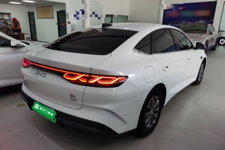 Used BYD Qin L 2025 DM-i Smart Drive 80KM Leading Model