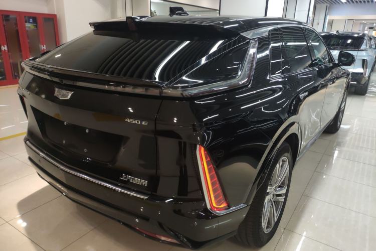 Used Cadillac LYRIQ 2022 Rear-Drive Long-Range Luxury Edition
