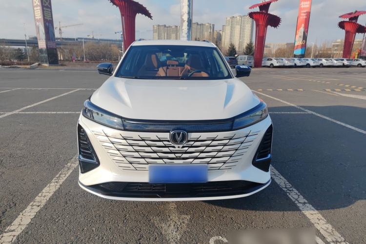 Used Changan CS75 PLUS 2024 3rd Generation Champion Edition 1.5T Intelligent Drive Dynamic Model
