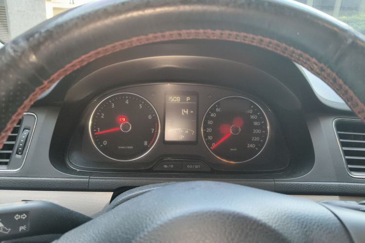 Used Volkswagen Gran Lavida 2013 1.6L Automatic Comfort Model