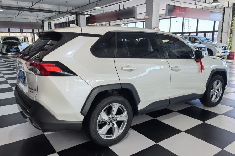 Used Toyota RAV4 2020 2.0L CVT 4x4 Trend Edition