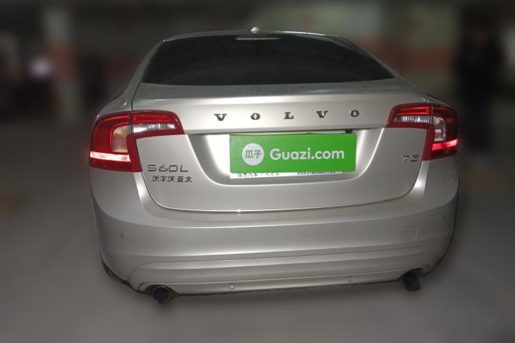 Used Volvo S60 2018 S60L T3 Smart Progress Edition
