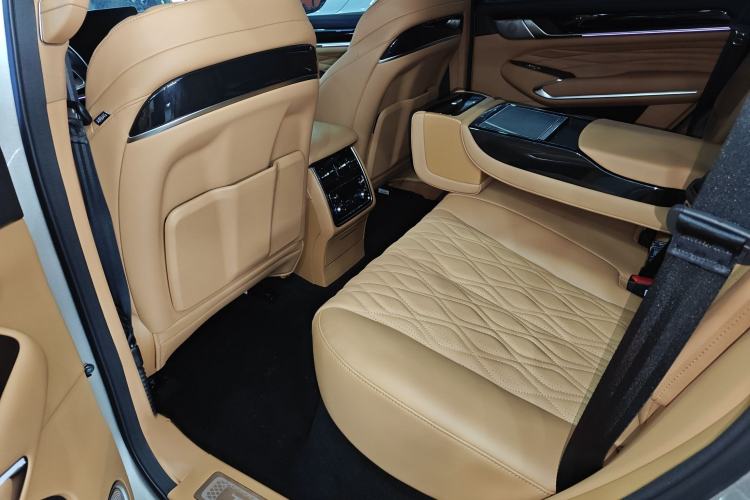 Used Tank 500 New Energy 2023 Hi4-T
