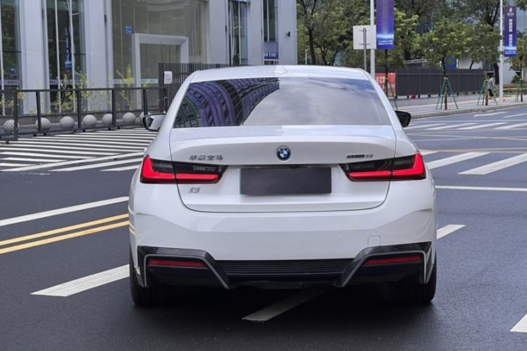 Used BMW i3 2024 eDrive 35 L
