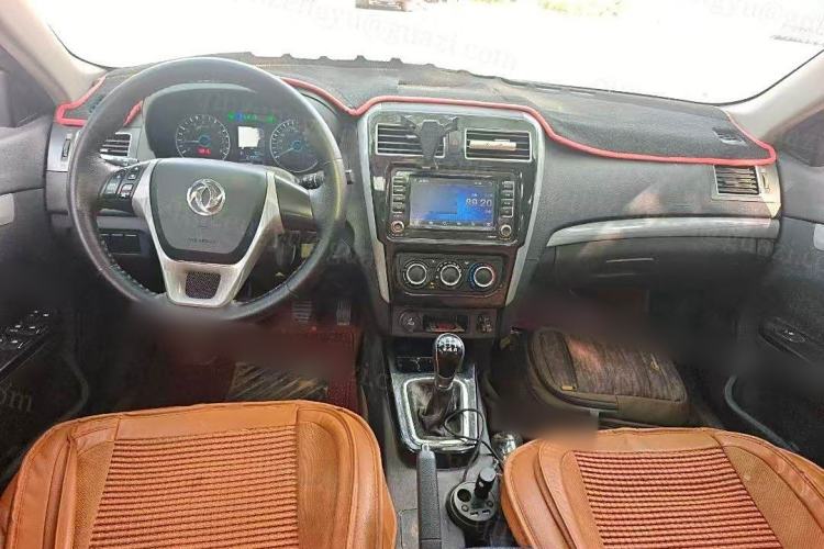 Used FORTHING Joyear S50 2016 1.5L Manual Luxury Model
