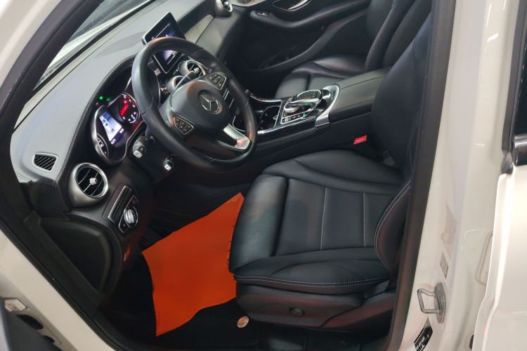 Used Mercedes-Benz GLC Coupe 2017 GLC 200 4MATIC Coupe SUV