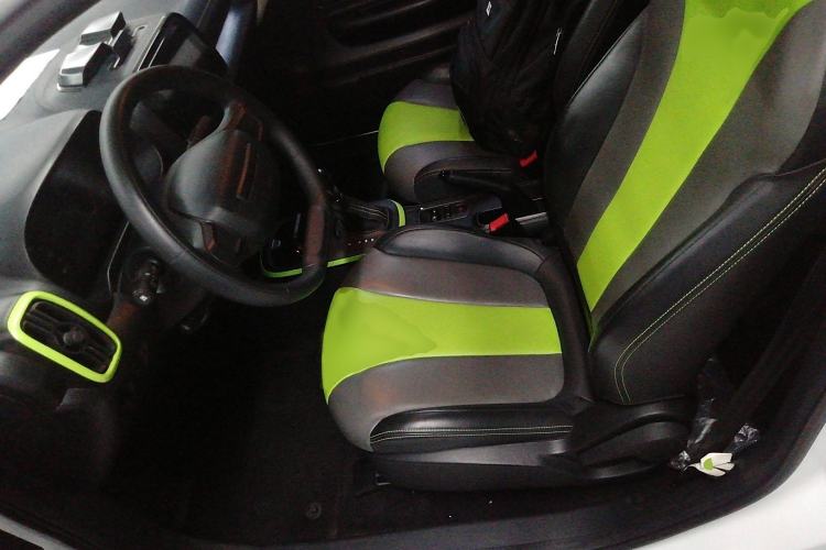 Used Roewe Clever 2021 302 km New Four-Seater Super-Efficient Version
