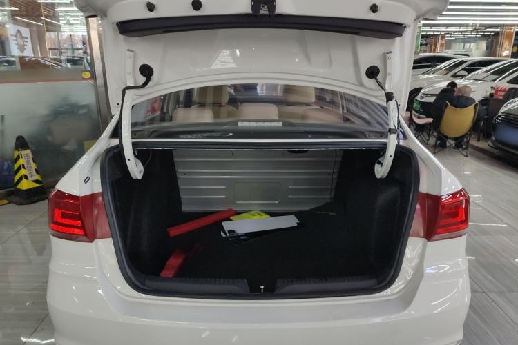 Used Volkswagen Santana 2021 1.5L Automatic Fashion Edition