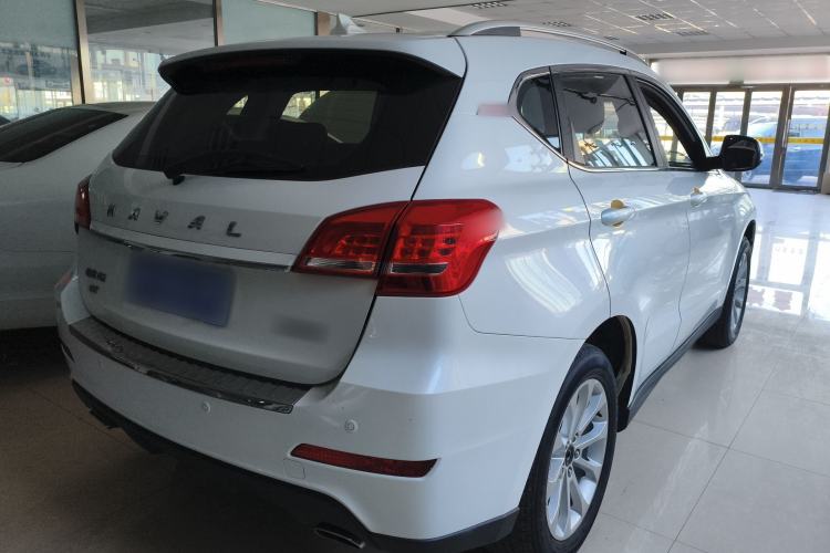 Used Haval H2 2017 Red-Label 1.5T Manual Two-Wheel Drive Comfort Model
