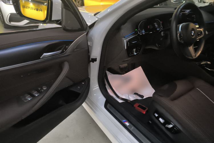 Used BMW 5 Series New Energy 2021 535Le Pioneer Edition M Sport Package
