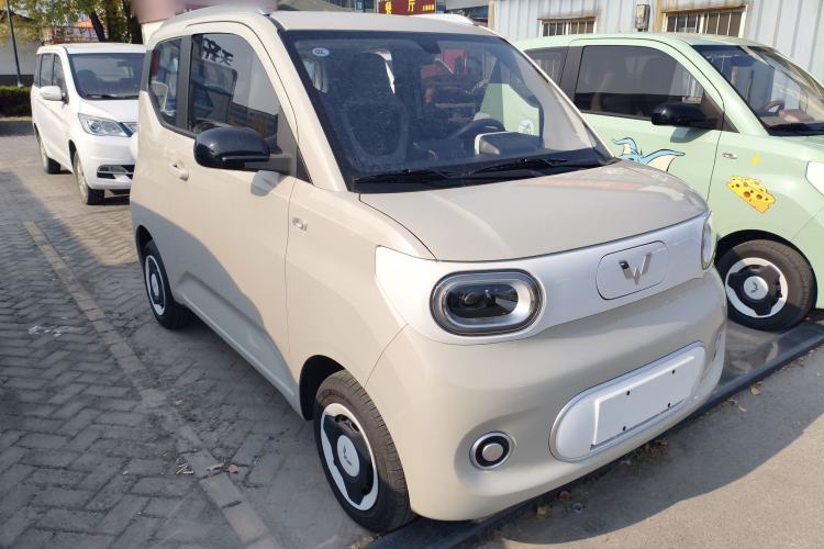 Used Wuling Hongguang MINIEV 2024 3rd Generation 215km Youth Edition
