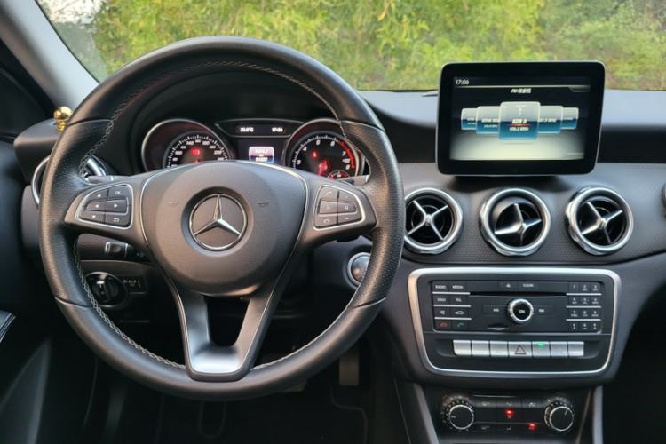 Used Mercedes-Benz GLA 2017 GLA 200 Sport Edition