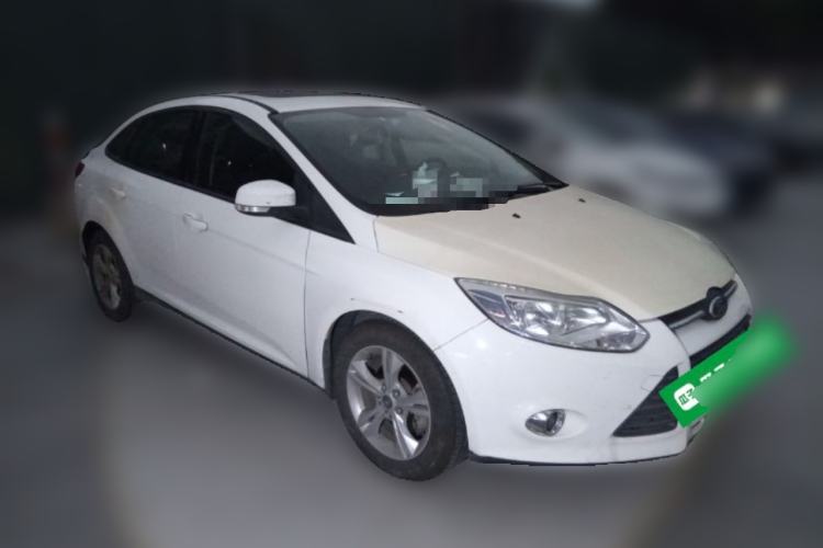 Used Ford Focus 2012 Sedan 1.6L Automatic Fashion Edition
