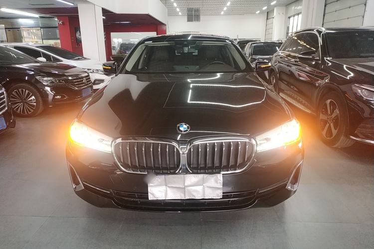 Used BMW 5 Series 2023 Facelifted 530Li Leading Luxury Package