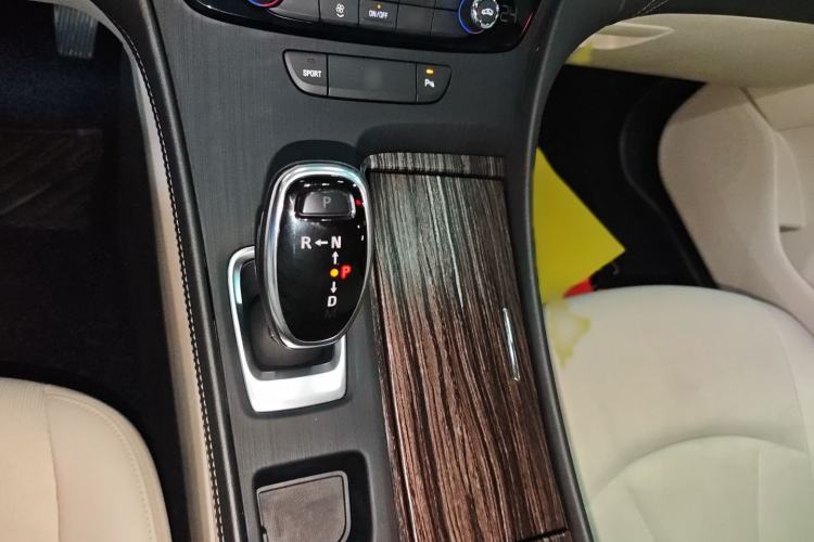 Used Buick LaCrosse 2019 28T Elite Edition
