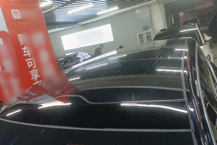 Used  S09 2025 Rear-Drive Ultra
