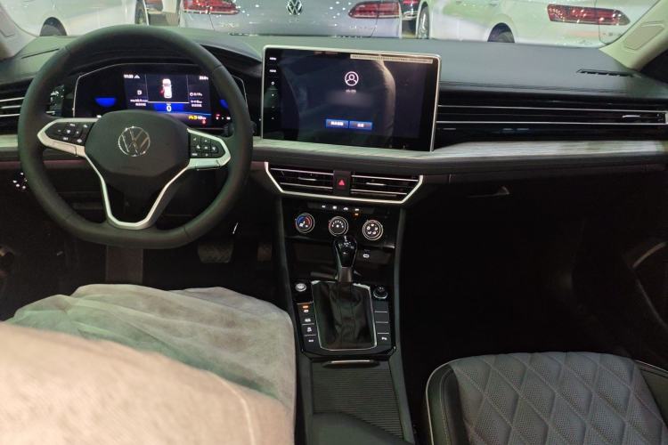 Used Volkswagen Sagitar 2025 Revised Version Three 300TSI DSG Excellence Edition